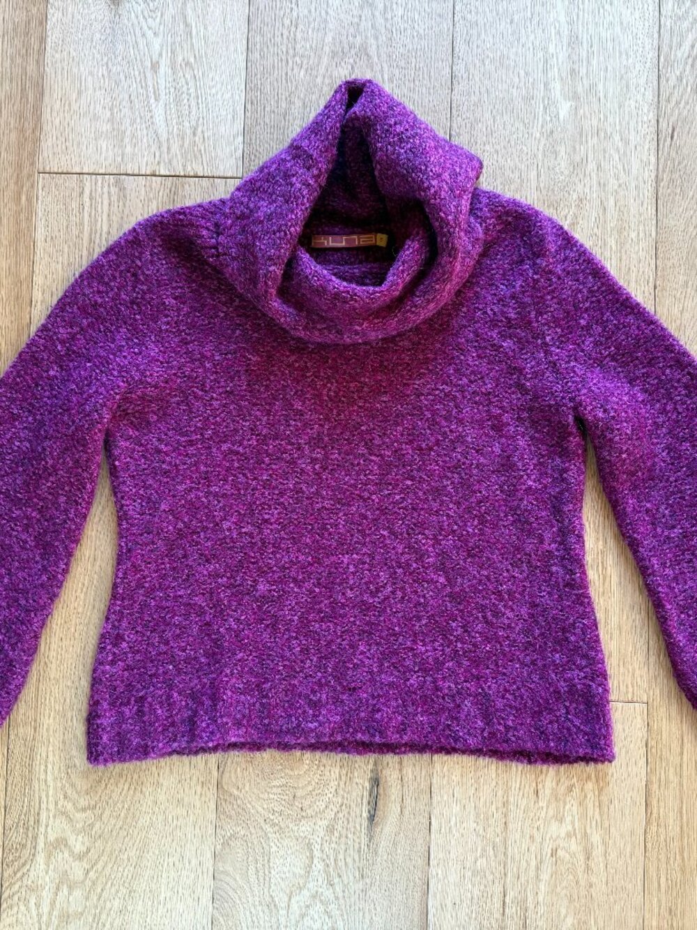 Stunning Kuna baby alpaca sweater, worn twice, S